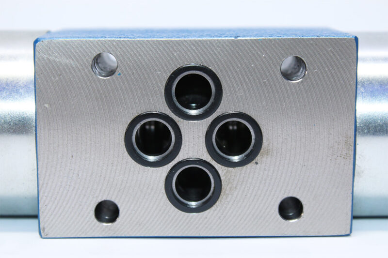 REXROTH R900564107 DIRECTIONAL CONTROL VALVE 4WE6C62/OFEG24N9K4 - Image 6