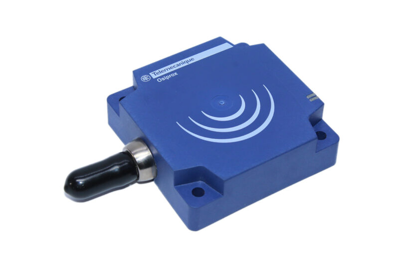 TELEMECANIQUE XS8D1A1PBM12 INDUCTIVE PROXIMITY SENSOR - Image 5
