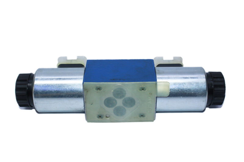 REXROTH R900922450 DIRECTIONAL CONTROL VALVE 4WE6X10-62/EG24N9K4 - Image 7