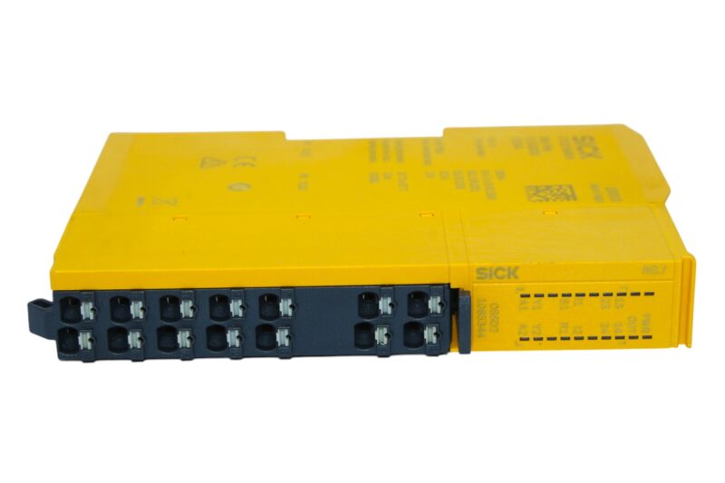 SICK RLY3-OSSD200 SAFETY RELAY 1085344 - Image 3