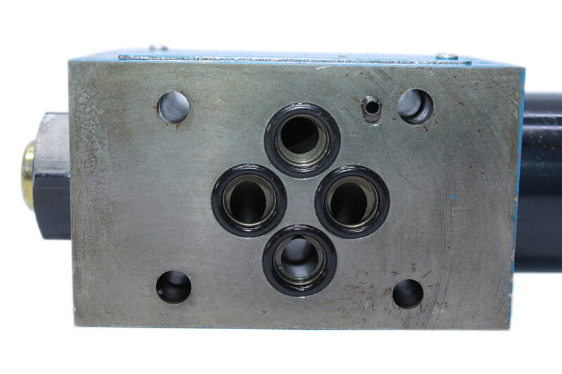 VICKERS DGMX2 3 PP AW B 40 PRESSURE RELIEF VALVE - Image 6