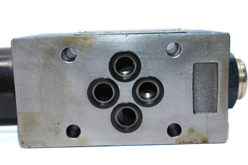 REXROTH R900483785 PRESSURE REDUCING VALVE ZDR6DP2-43/25YM - Image 5