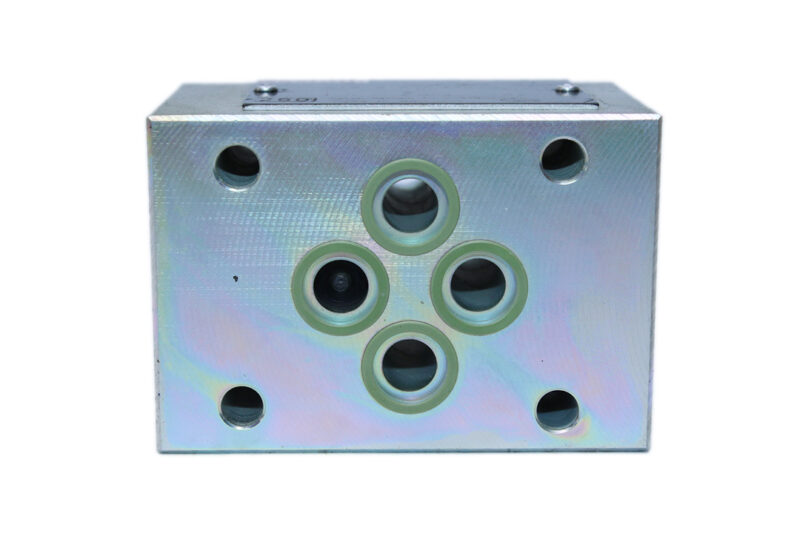 REXROTH R901086070 CHECK VALVE SANDWICH PLATE Z1S6A05-40/V - Image 4