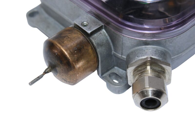SAUTER TLC7B17 F001 TEMPERATURE SWITCH - Image 4