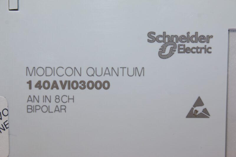 SCHNEIDER 140AVI03000 ANALOG INPUT MODULE - Image 2