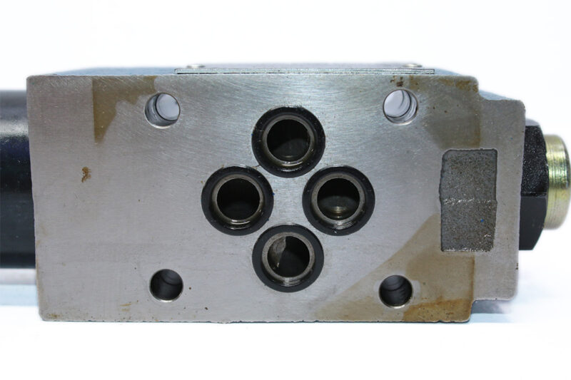 REXROTH R900431172 PRESSURE REDUCING VALVE ZDR6DB2-43/150YM - Image 5