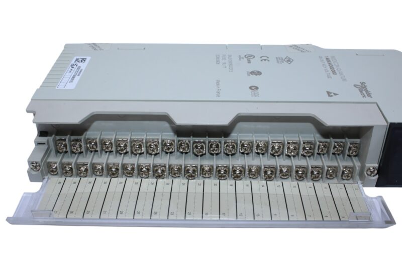 SCHNEIDER 140AVO02000 ANALOG OUTPUT MODULE - Image 5