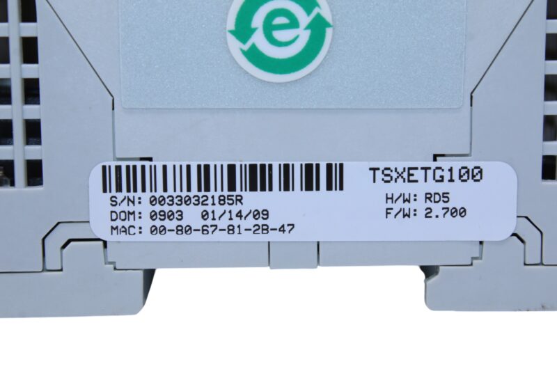 SCHSCHNEIDER TSXETG100 ETHERNET MODBUS GATEWAY - Image 2