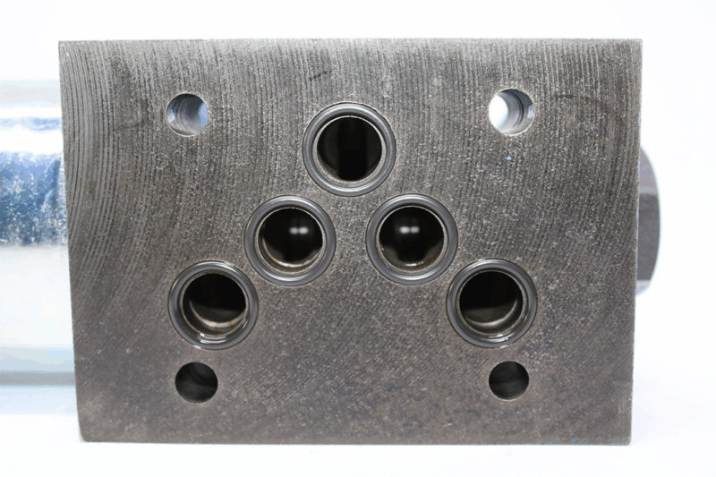 VICKERS DG4V 5 6 BLJ M U H6 20 SOLENOID OPERATED DIRECTIONAL VALVE - Image 8