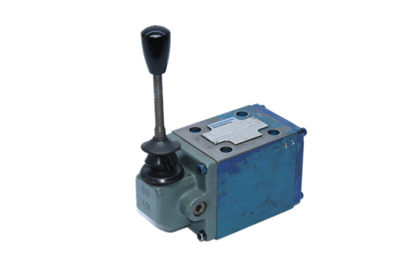 REXROTH R900590222 MANUAL DIRECTIONAL VALVE 4WMM 10 G31/ - Image 4