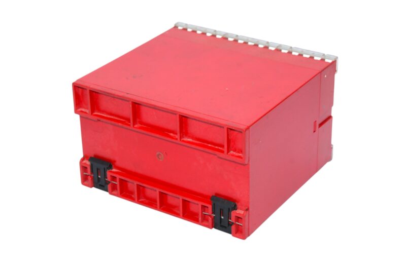 ELAN SRB-LSS-C-24 SAFETY RELAY MODULE - Image 5