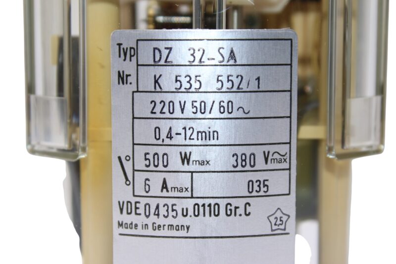 SCHLEICHER DZ 32-SA TIME RELAY 0.4-12 min - Image 2