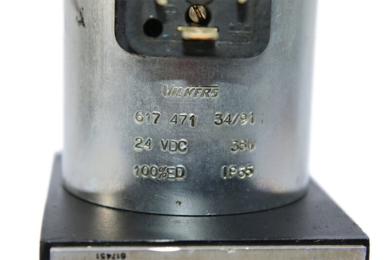 VICKERS DG4V 5 2BLJ M U H6 20 SOLENOID OPERATED DIRECTIONAL VALVE - Image 3