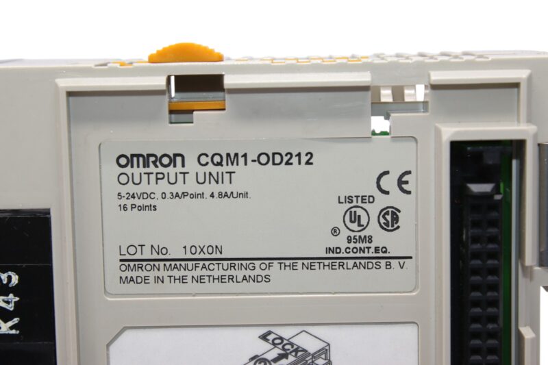 OMRON CQM1-OD212 OUTPUT MODULE - Image 4