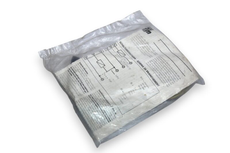 CAMOZZI DSM2C MAGNETIC REED SENSOR - Image 3