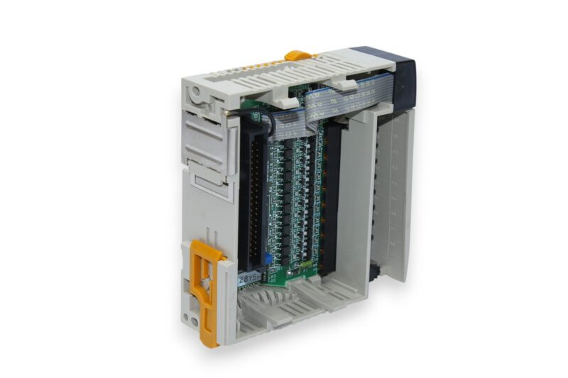 OMRON CQM1-OD214 OUTPUT MODULE - Image 5