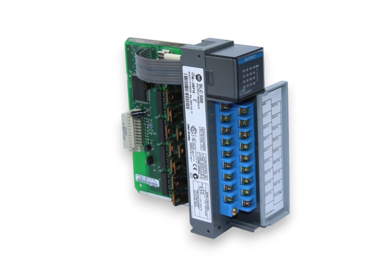 ALLEN BRADLEY 1746-OBP16 OUTPUT MODULE SLC500 - Image 9