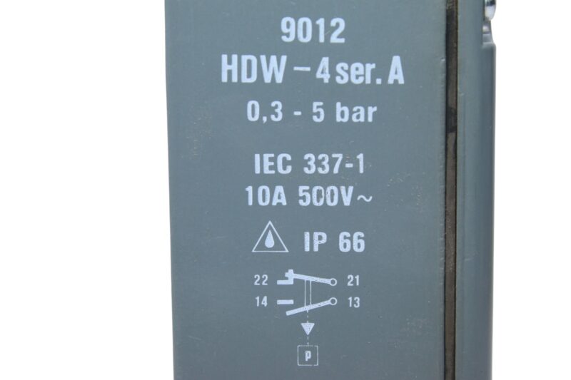 SQUARE D HDW-4SER.A PRESSURE SWITCH CLASS 9012 - Image 3