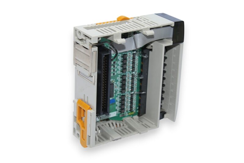OMRON CQM1-OD214 OUTPUT MODULE - Image 5