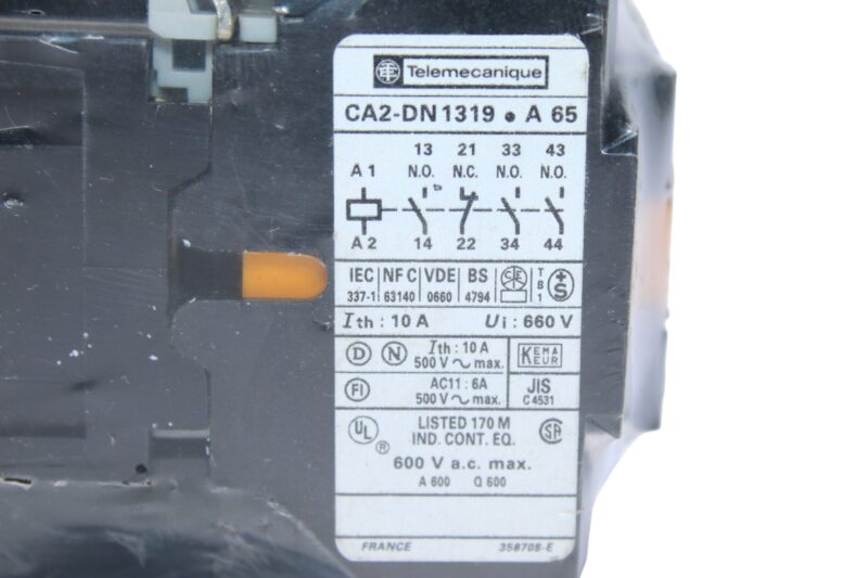 TELEMECANIQUE CA2-DN1319.A65 CONTROL RELAY - Image 2