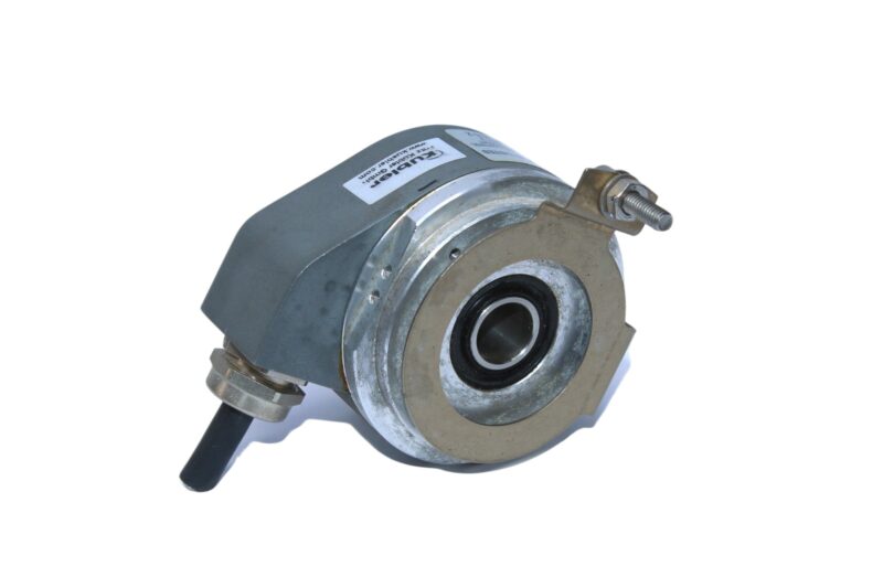 KUBLER 8.5820.0H10.4096.5093.0015 INCREMENTAL ENCODER - Image 4
