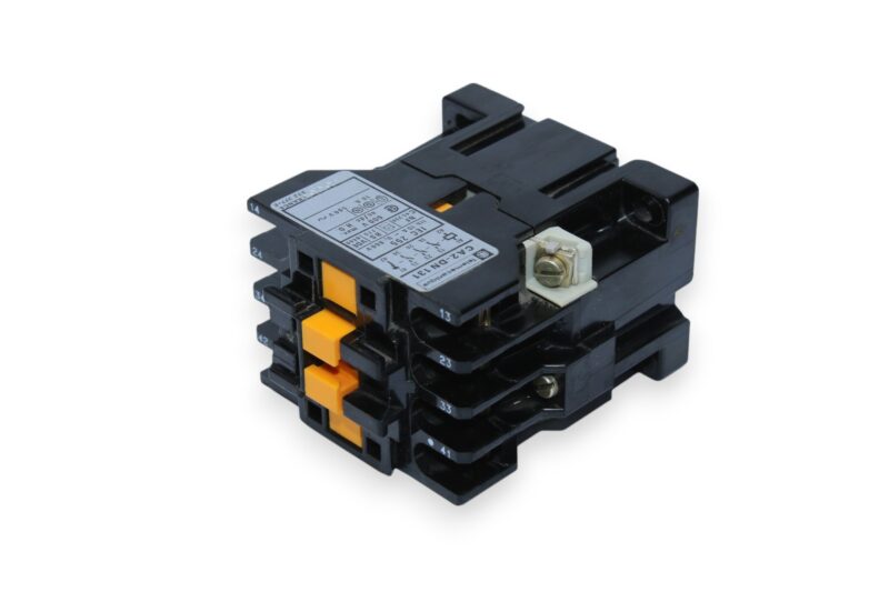 TELEMECANIQUE CA2-DN131 CONTROL RELAY