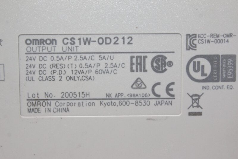 OMRON CS1W-OD212 OUTPUT MODULE - Image 2