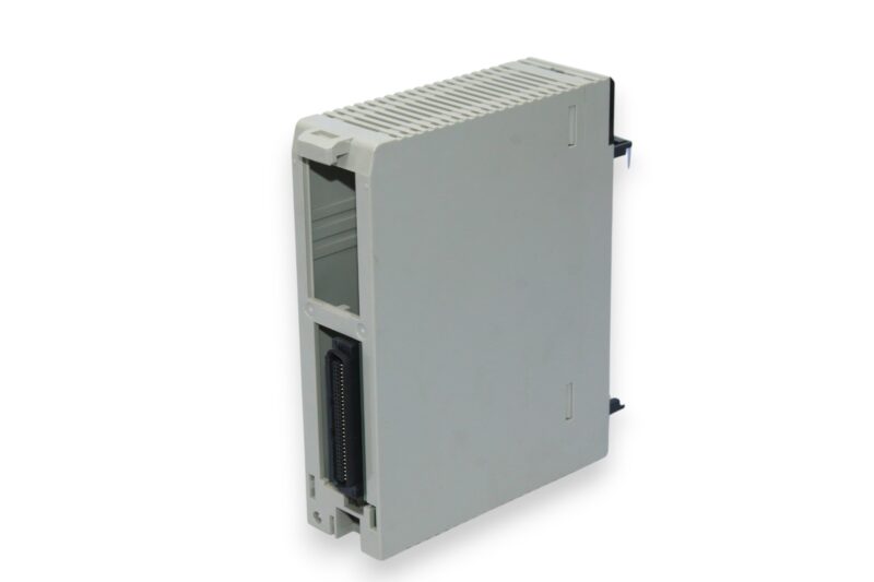 OMRON CS1W-OD212 OUTPUT MODULE - Image 6