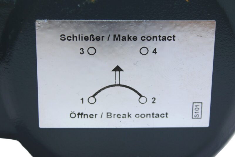 BAUMER TDP 13.06 LT-2 TACHOGENERATOR FS90 (1650 RPM) - Image 3