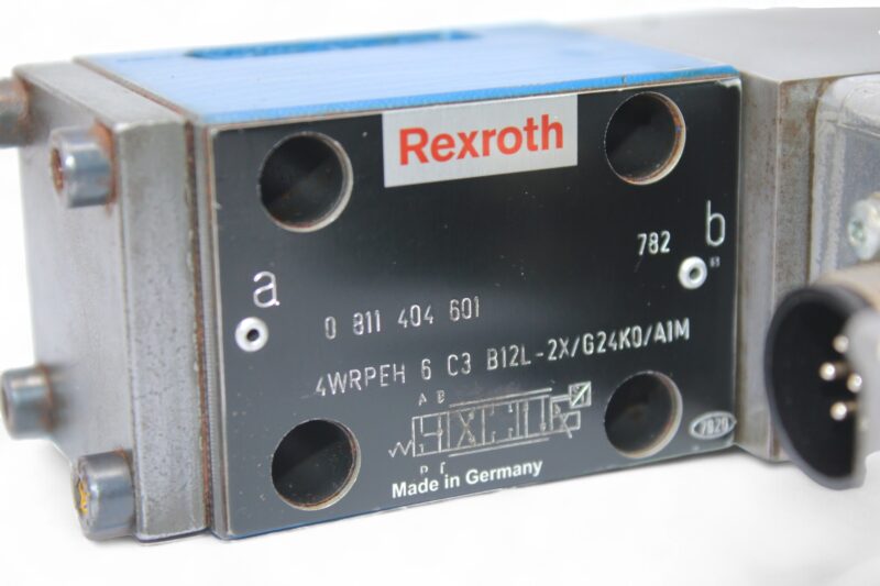 REXROTH 0 811 404 601 SERVO SOLENOID DIRECTIONAL CONTROL VALVE 4WRPEH 6 C3 B12L-2X/G24K0/A1M - Image 2