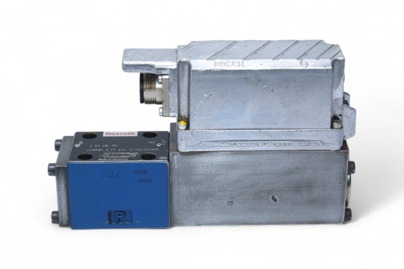 REXROTH 0 811 404 601 SERVO SOLENOID DIRECTIONAL CONTROL VALVE 4WRPEH 6 C3 B12L-2X/G24K0/A1M - Image 3