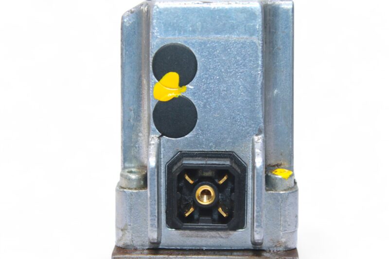 REXROTH 0 811 404 601 SERVO SOLENOID DIRECTIONAL CONTROL VALVE 4WRPEH 6 C3 B12L-2X/G24K0/A1M - Image 5