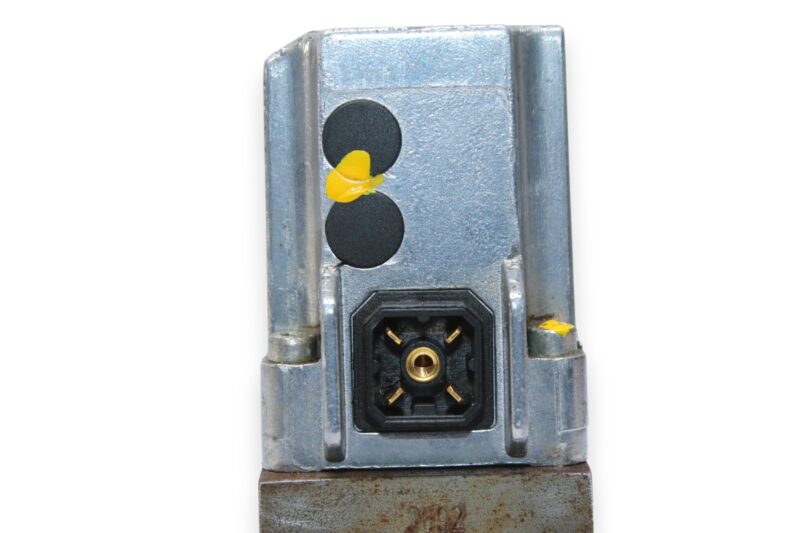 REXROTH 0 811 404 601 SERVO SOLENOID DIRECTIONAL CONTROL VALVE 4WRPEH 6 C3 B12L-2X/G24K0/A1M - Image 6