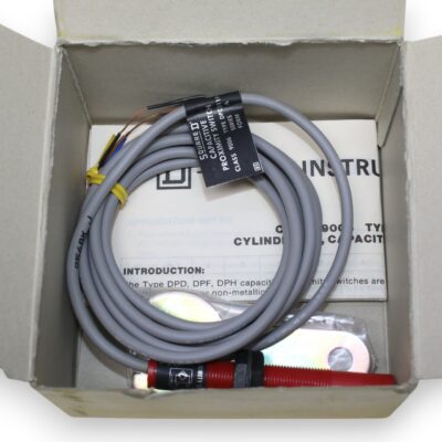 SQUARE D DP311P CAPACITIVE PROXIMITY SWITCH CLASS 9006