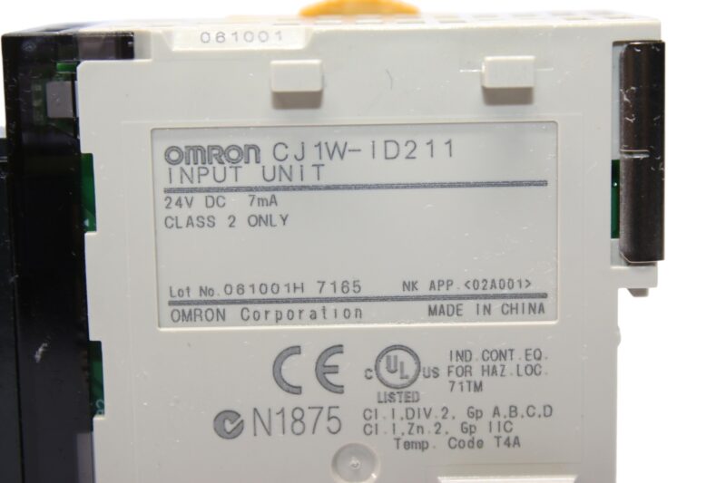 OMRON CJ1W-ID211 DIGITAL OUTPUT UNIT - Image 3