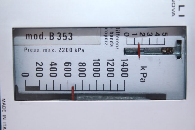 CONTROLLI B353 PRESSURE SWITCH - Image 3