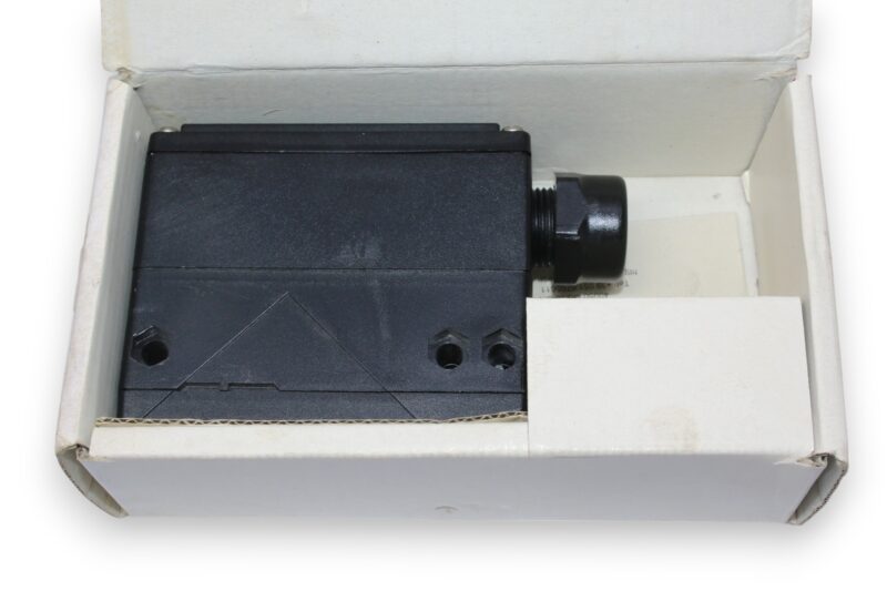 DATASENSOR S30-1-G50-1 PHOTOELECTRIC SENSOR