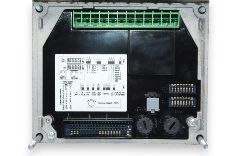 LENZE E84DGDVB37142PS INVERTER DRIVE 8400 MOTEC DRIVE 0.37 KW - Image 5