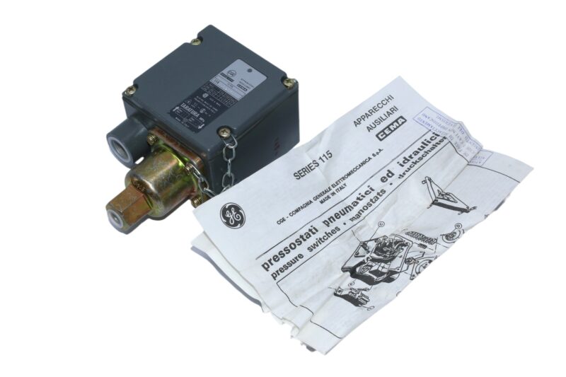 GENERAL ELECTRIC 115 PC2015 PRESSURE SWITCH