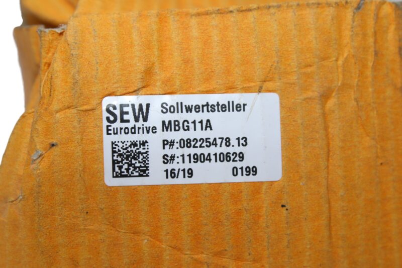 SEW MBG11A KEYPAD MODULE - Image 2
