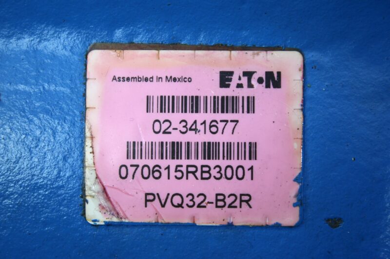 VICKERS PVQ32-B2R-SE1S-20-C14-D11 VARIABLE DISPLACEMENT PISTON PUMP 02-341677 - Image 2