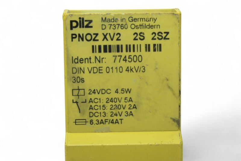 PILZ	PNOZ XV2 2S 2SZ SAFETY RELAY 774500 - Image 2