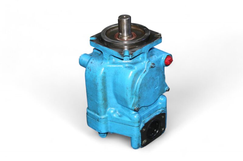 VICKERS PVH74QIC-RF-1S-10-C25V-31 VARIABLE DISPLACEMENT PISTON PUMP 692921 - Image 4