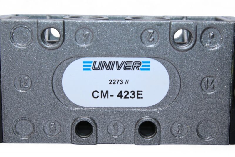 UNIVER CM-423E HAND LEVER VALVE - Image 3