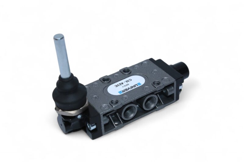 UNIVER CM-423E HAND LEVER VALVE - Image 4