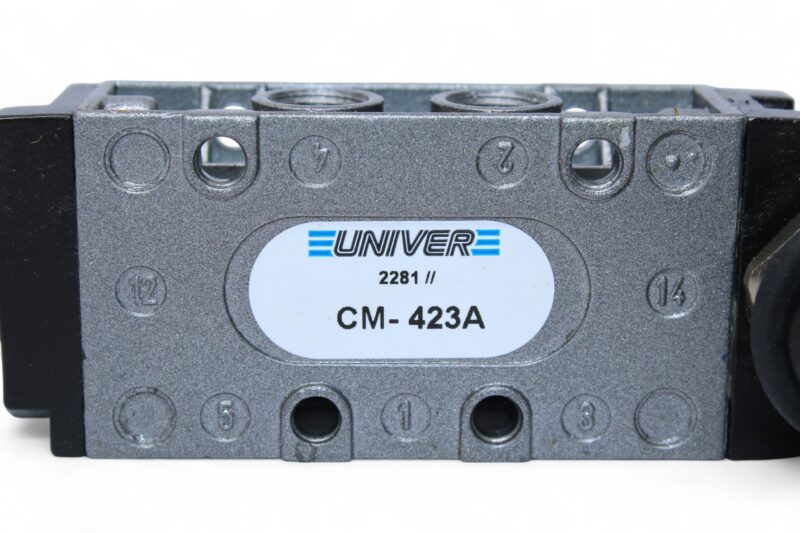 UNIVER CM-423A HAND LEVER VALVE - Image 3