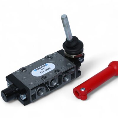 UNIVER CM-423A HAND LEVER VALVE