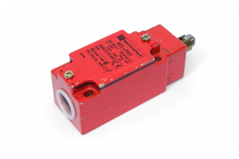 TELEMECANIQUE XCL-J167 LIMIT SWITCH - Image 4