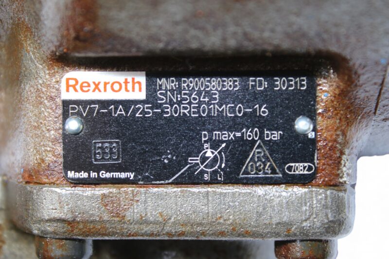 REXROTH R900580383 VANE PUMP PV7-1A/25-30RE01MC0-16 - Image 2