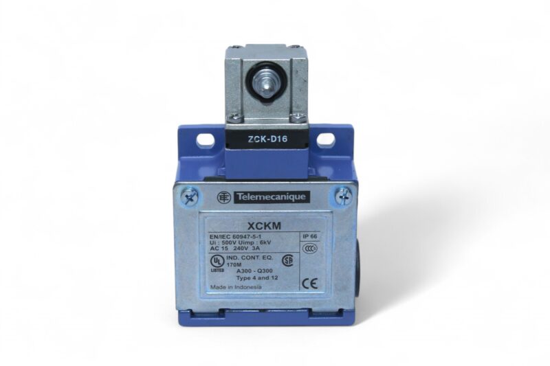 TELEMECANIQUE ZCKM1 LIMIT SWITCH - Image 3